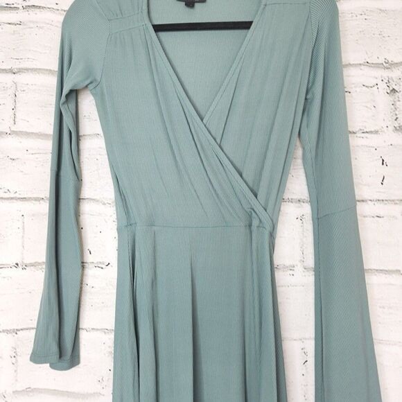 Topshop Women's Sage Green Ribbed Bell Long Sleeve Mini Paris Dress Size US 4 - Picture 6 of 16